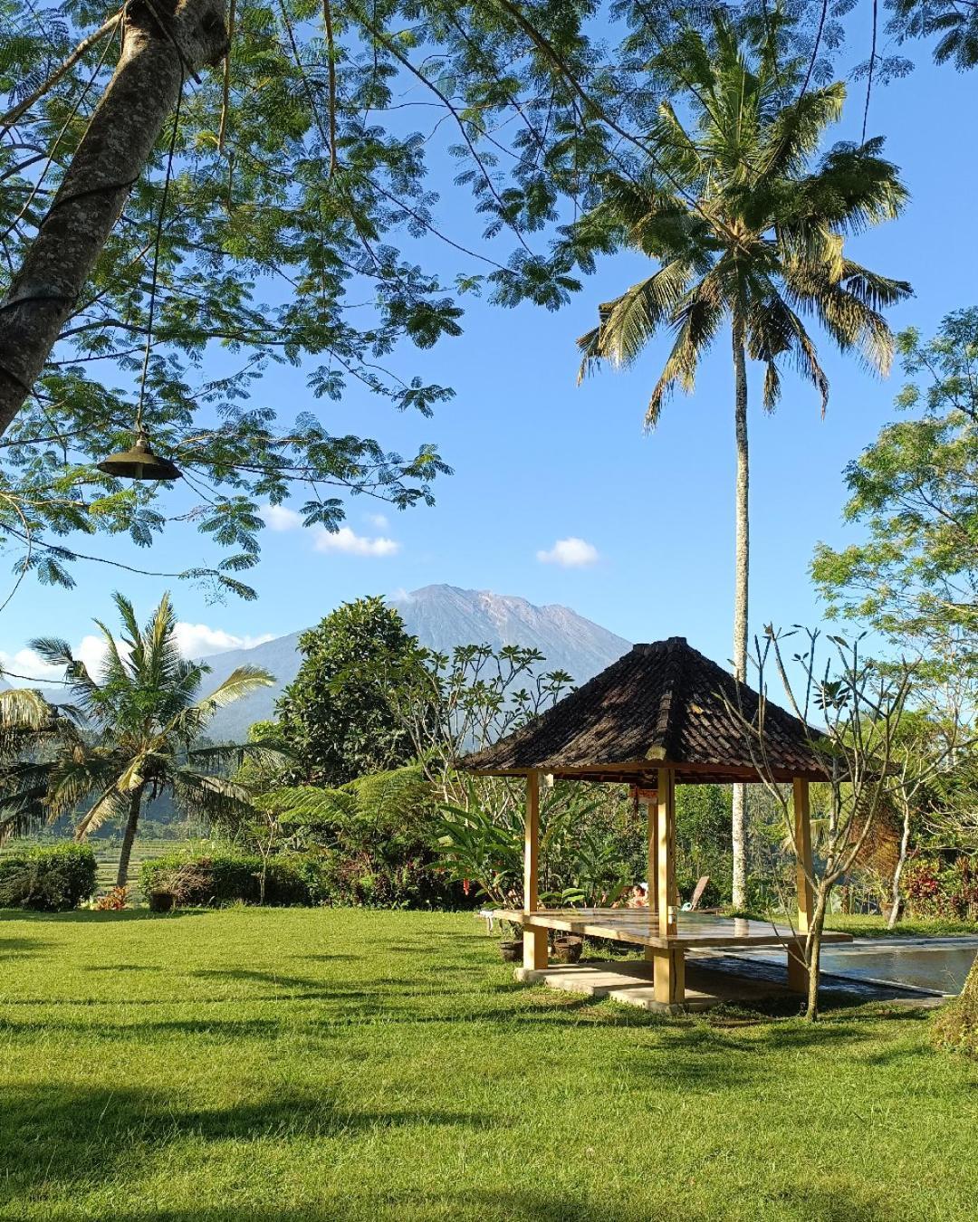 Mahagiri Resort & Restaurant Menanga Екстер'єр фото