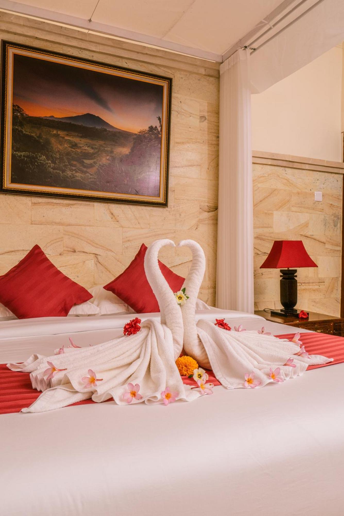 Mahagiri Resort & Restaurant Menanga Екстер'єр фото