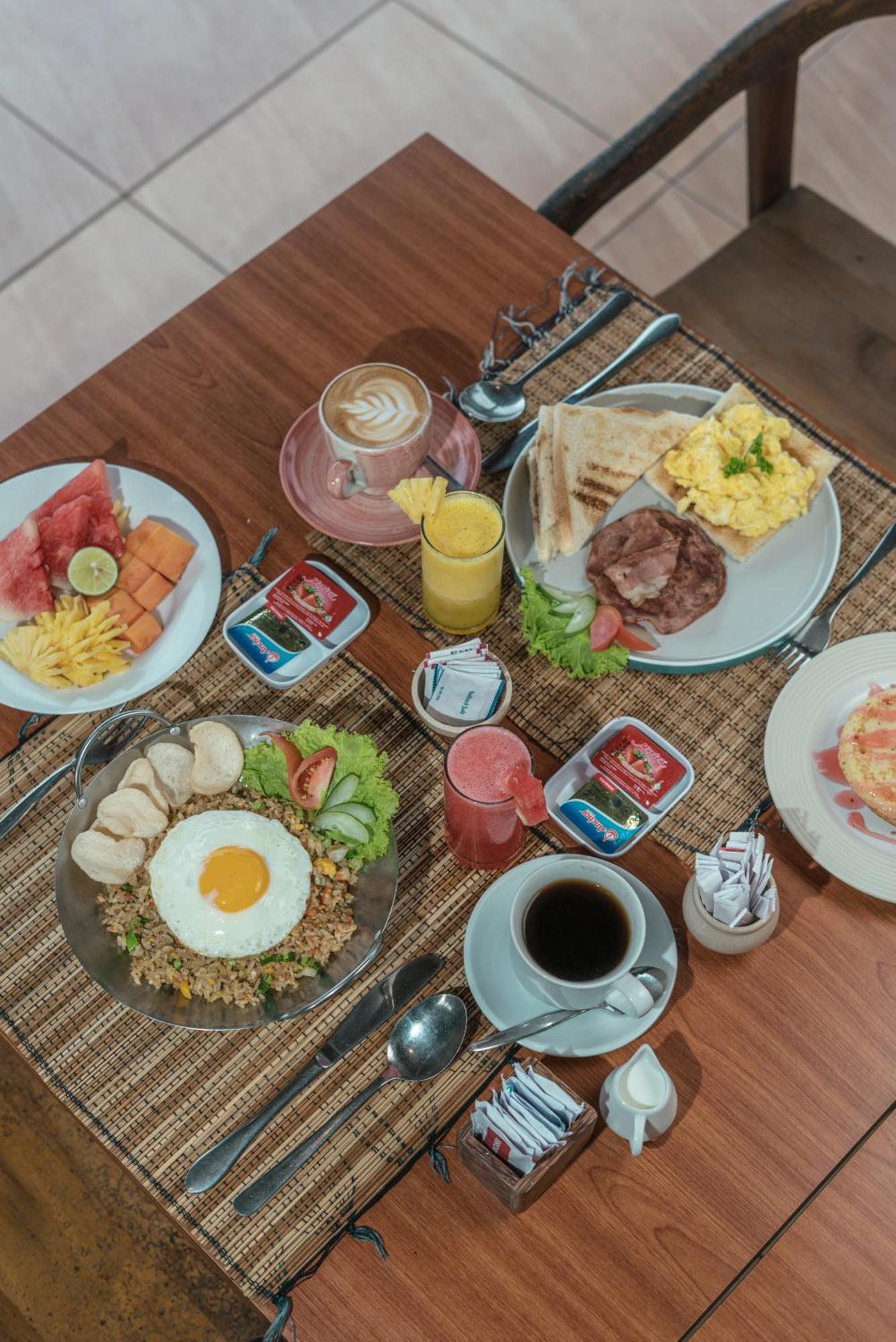 Mahagiri Resort & Restaurant Menanga Екстер'єр фото