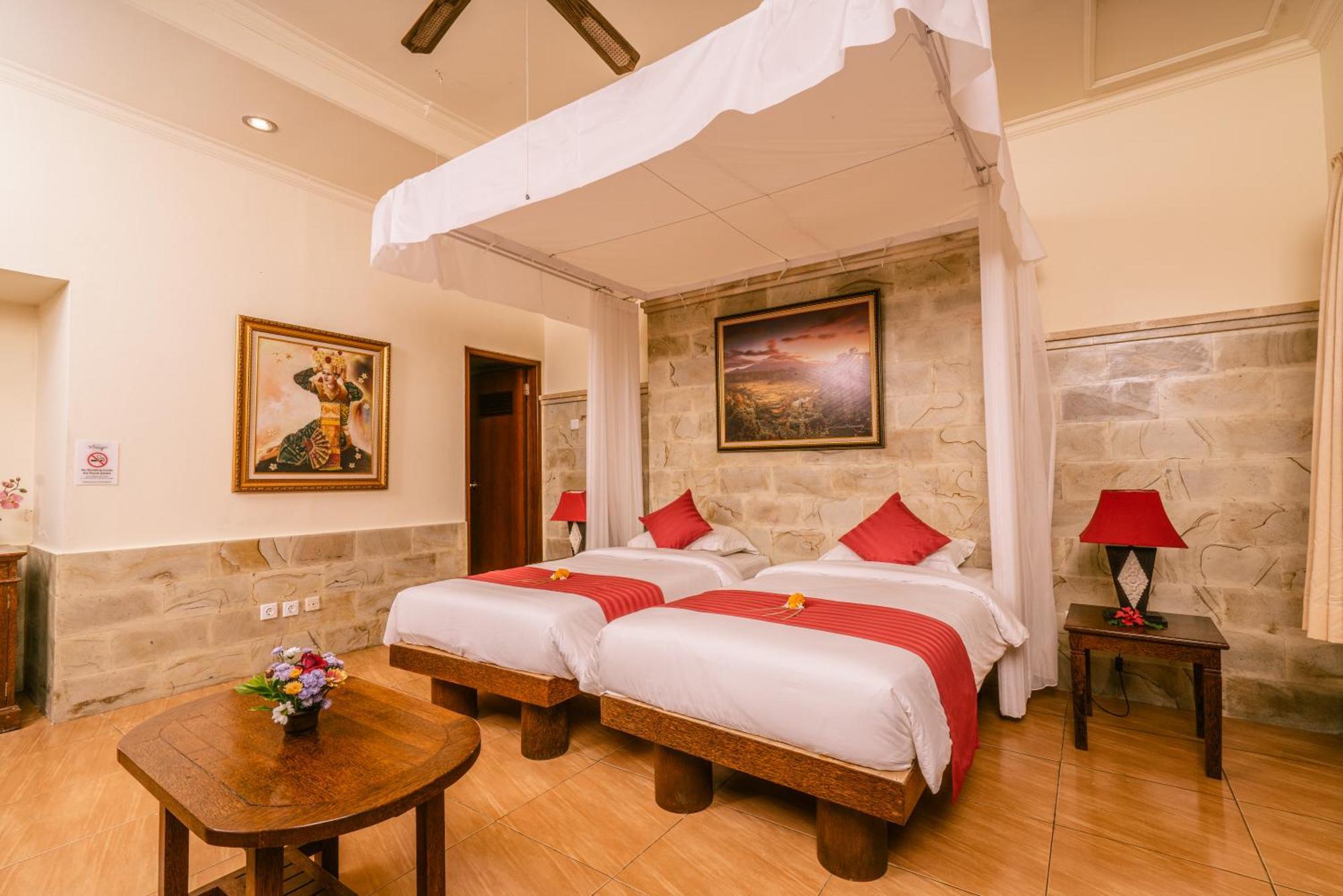 Mahagiri Resort & Restaurant Menanga Екстер'єр фото
