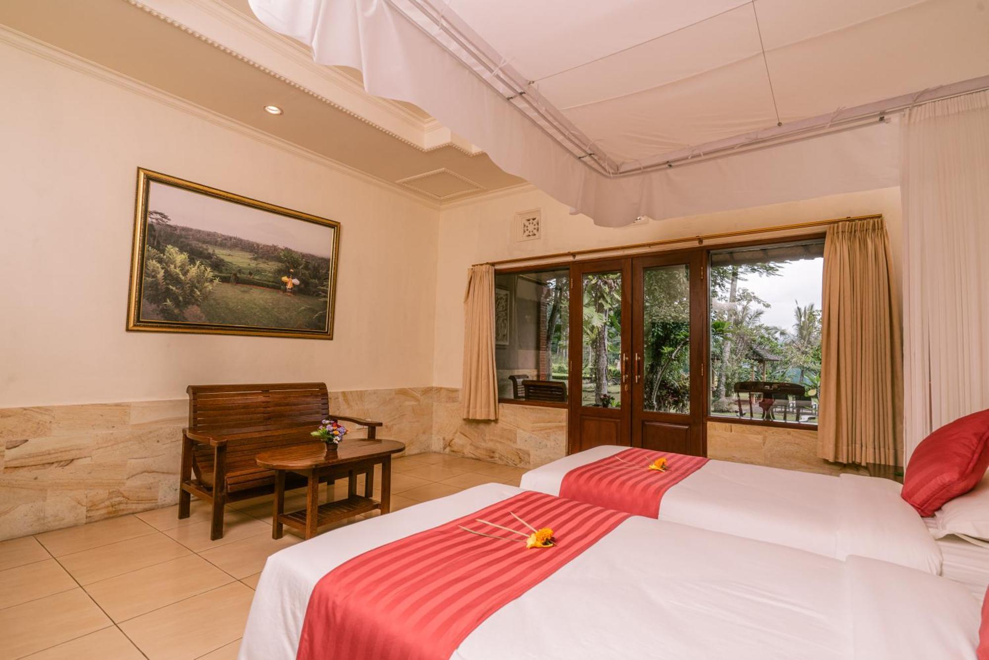 Mahagiri Resort & Restaurant Menanga Екстер'єр фото
